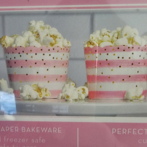 36 PC Baking & Snack Cups Pink  Stripe Gold Dots Heavy Paper Cupcake Treat Snack - Picture 5 of 7
